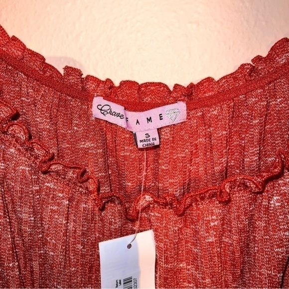 #027 🥀 NWT $24.00 | Coral Puffed Sleeve Crop Top - Picture 8 of 8